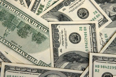 100-dollars7427