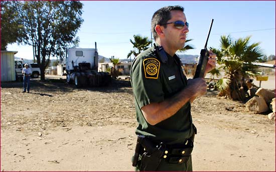 President Obama proposes cutting border security in 2011 federal budget