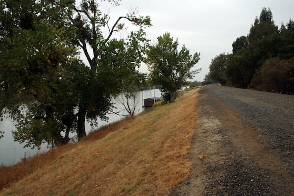 bipartisan levee bill
