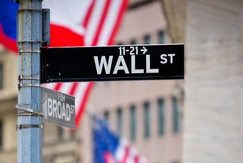 Wall Street reform bill passes, derivatives addressed