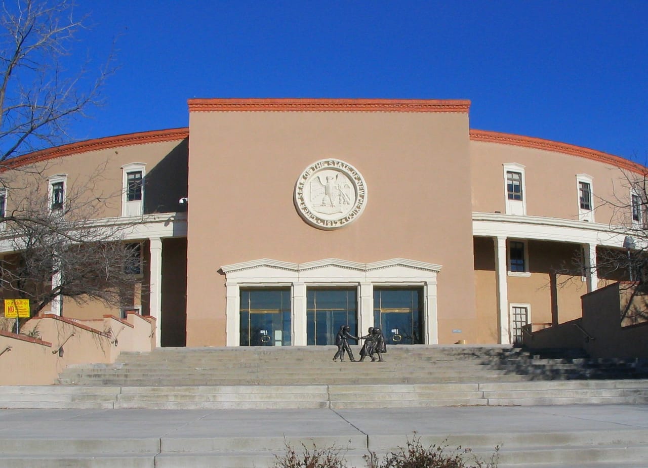 A Bill to Open Taxpayer-Funded Primaries to Over 330,000 Independents Sent to New Mexico Governor's Desk