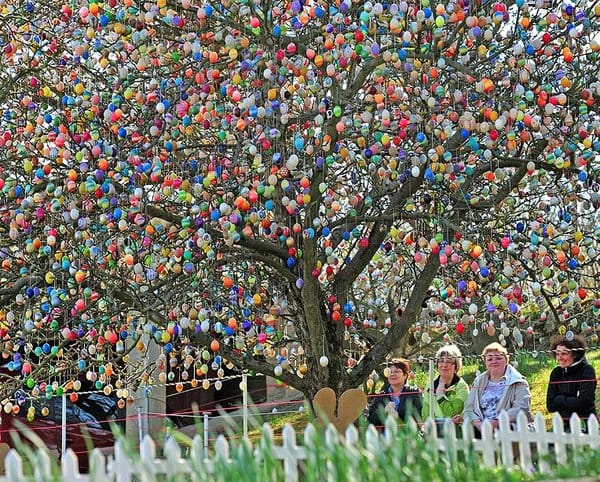 Happy Easter, here are some Easter fun facts!