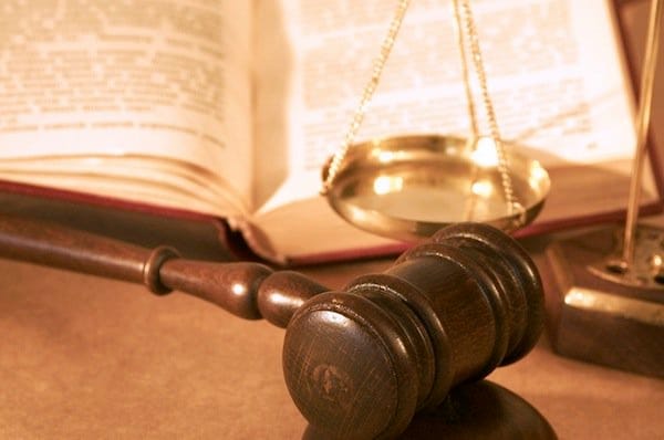 Texas Chief Justice: Parties Stand in the Way of Judicial Election Reform