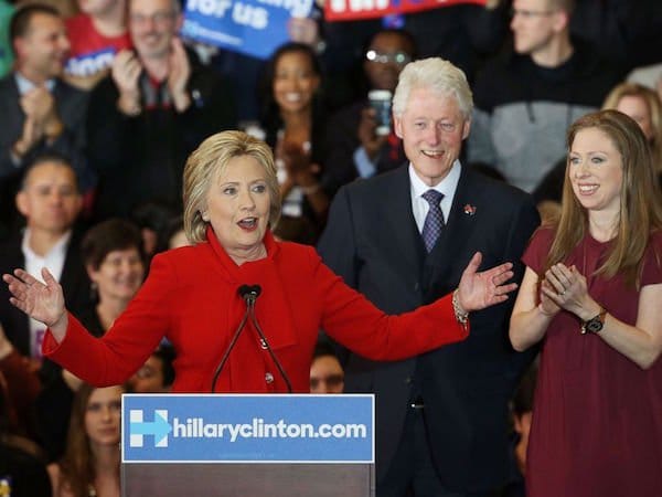 In Virtual Tie with Sanders, Hillary Reportedly Wins 6 Iowa Precincts by Coin Flip