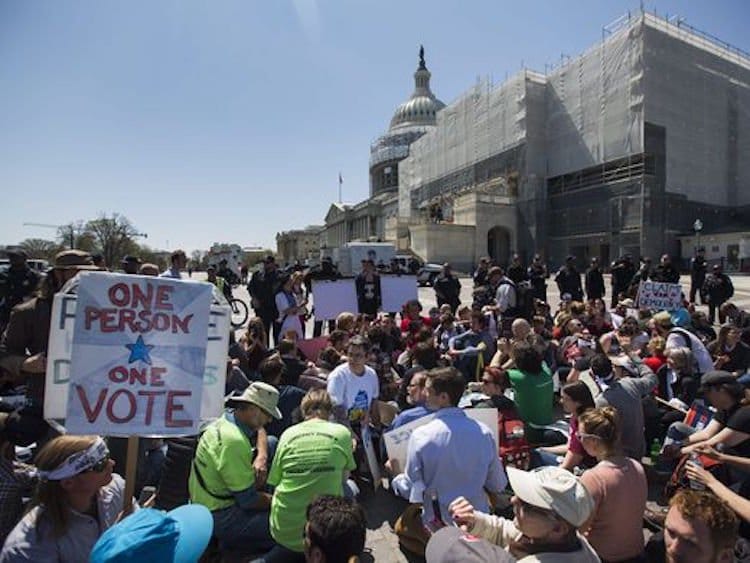 Debriefing Democracy: Nonpartisan Movements In the Spotlight