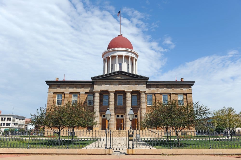 3 Illinois Lawmakers Stand Up for More Open, Representative Elections