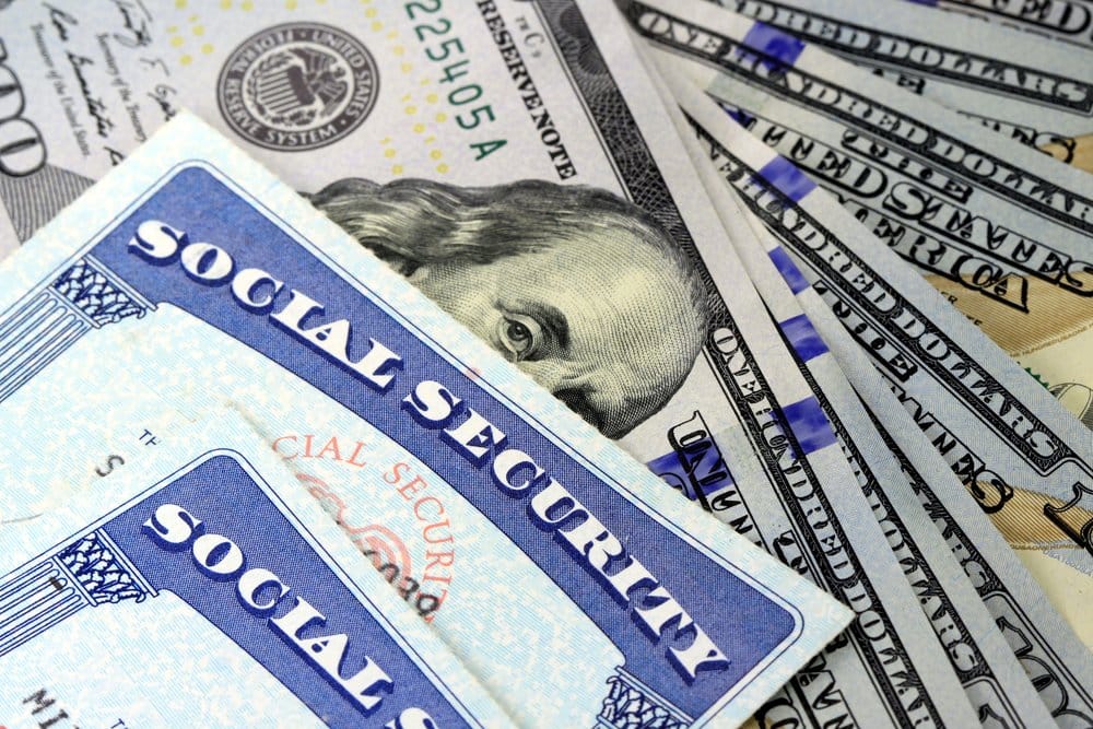 The Shocking Trillion-Dollar Impact Obamacare Repeal Could Have on Social Security